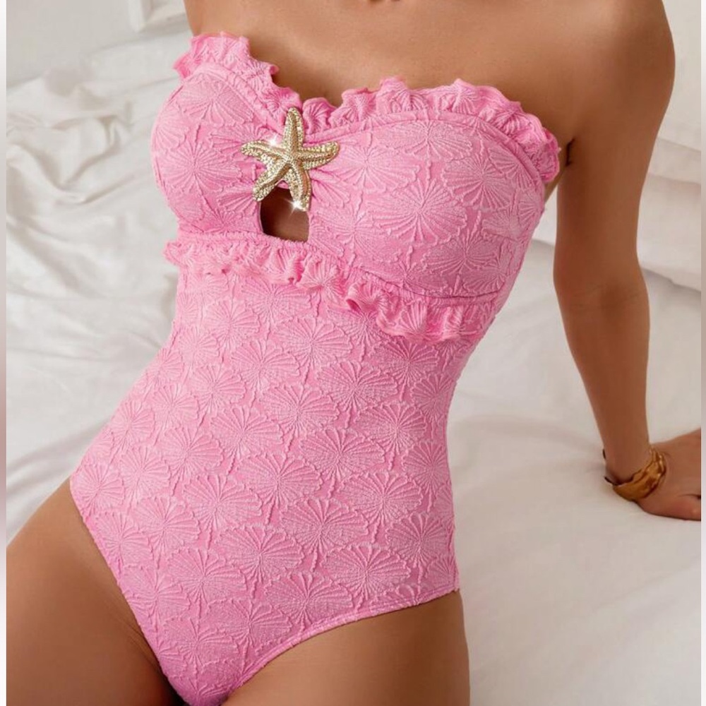 NWT Pink Strapless Swimsuit Ruffle Gold Starfish Cutout Seashell Texture Pattern